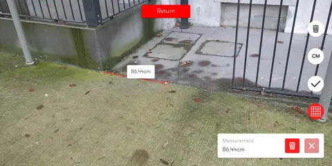 Automatic Systems app: ar measuring tool measuring something